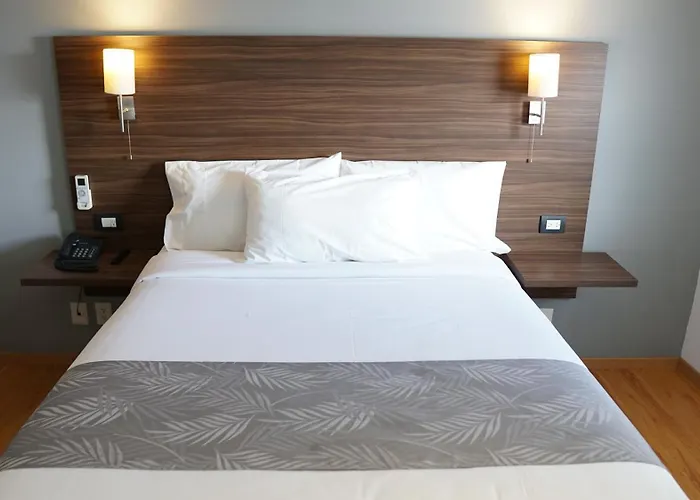 El Hotel Business Class - Zamora Centro