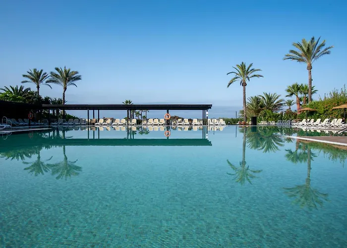 Hotel Ping Pong: Impressive Playa Granada Golf