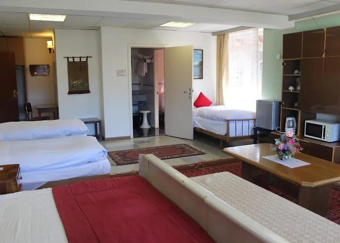 Villa Baviera, Hotel Baviera Chile