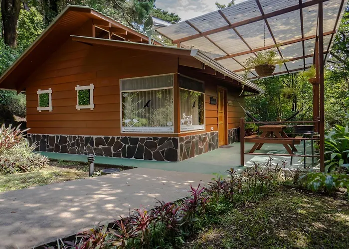 Los Pinos Cabins&Reserve