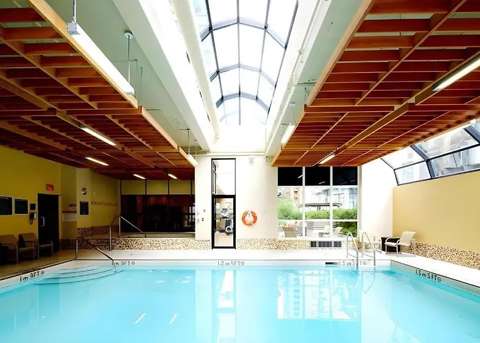 Landis Hotel & Suites