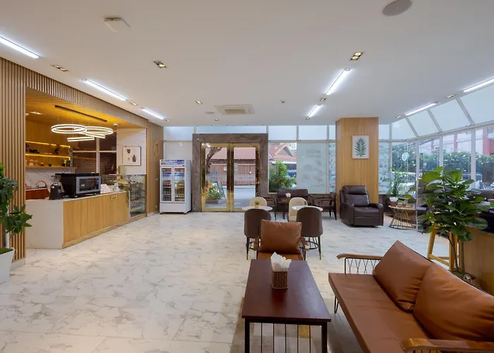 Amana Hotel&Residences