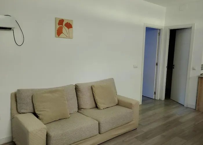 Hotel que admite mascotas: Apartamento y Habitaciones El Colmenar