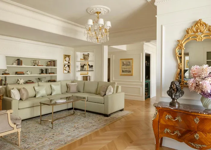 Four Seasons Hotel George V Paris