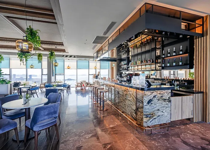 Oceanview Alacarte Ha Long