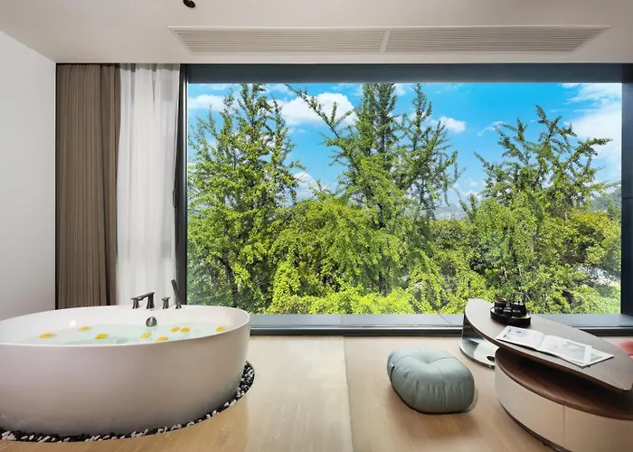 Guilin Mingjiang Hotel