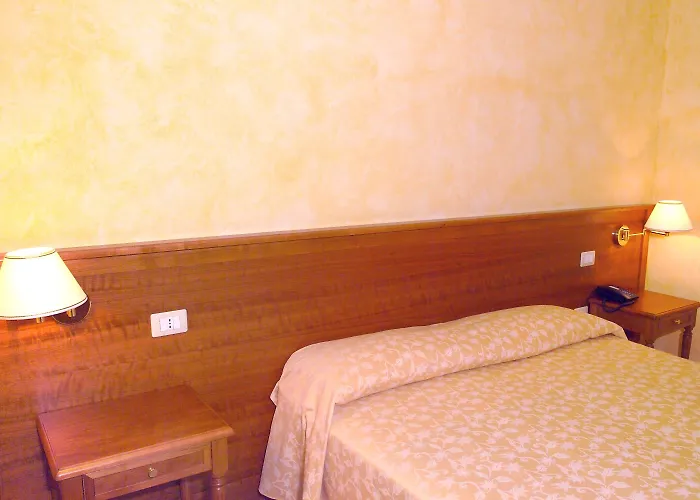 Hotel Kriss