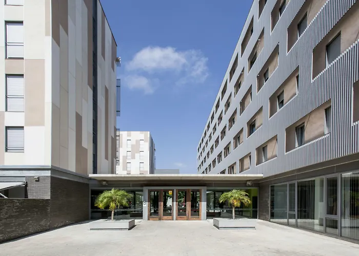 Alquiler de vacaciones: Residencia Universitaria Damia Bonet