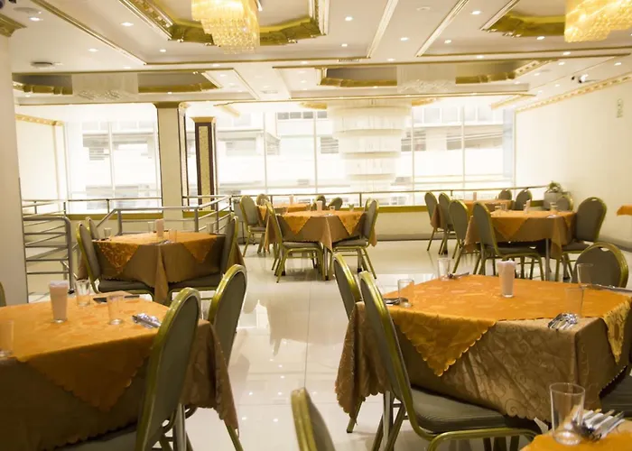 Hotel Ping Pong: Swan Hotel