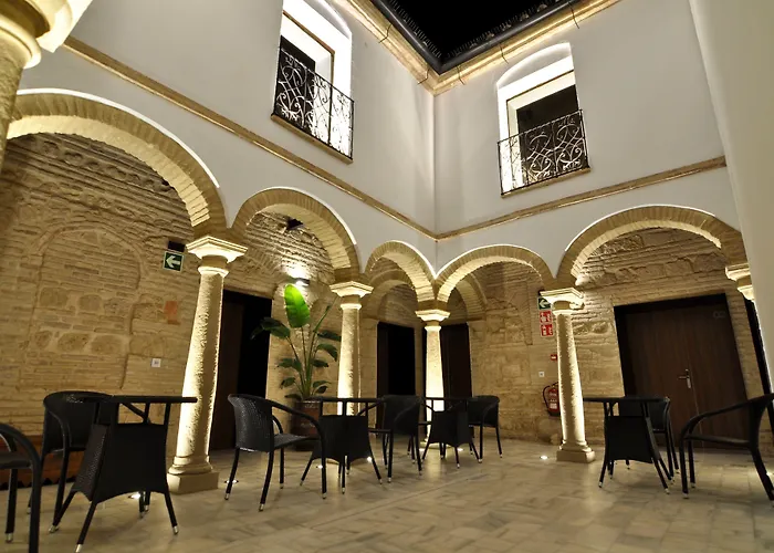 Patios Del Orfebre