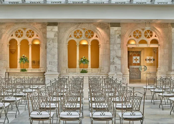 NH Collection Palacio De