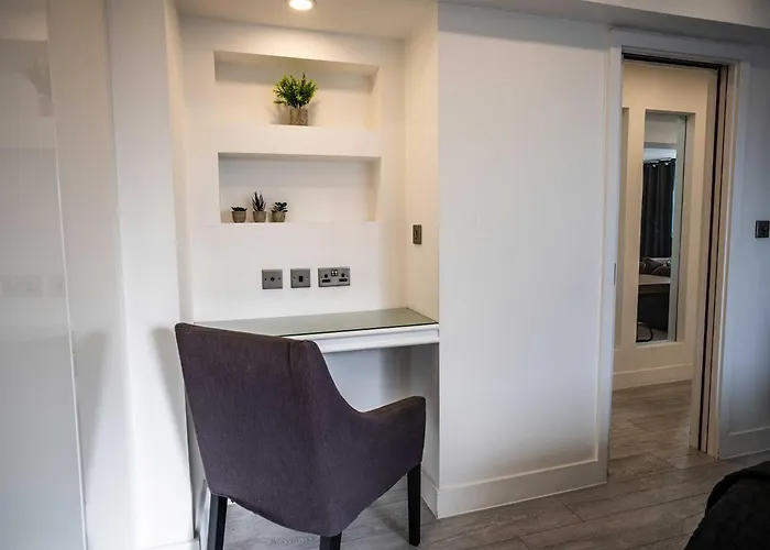 Chelsea Cloisters Serviced s