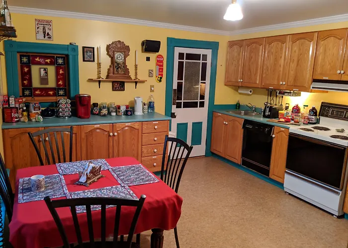 Gower Manor Historic Bed & Breakfast