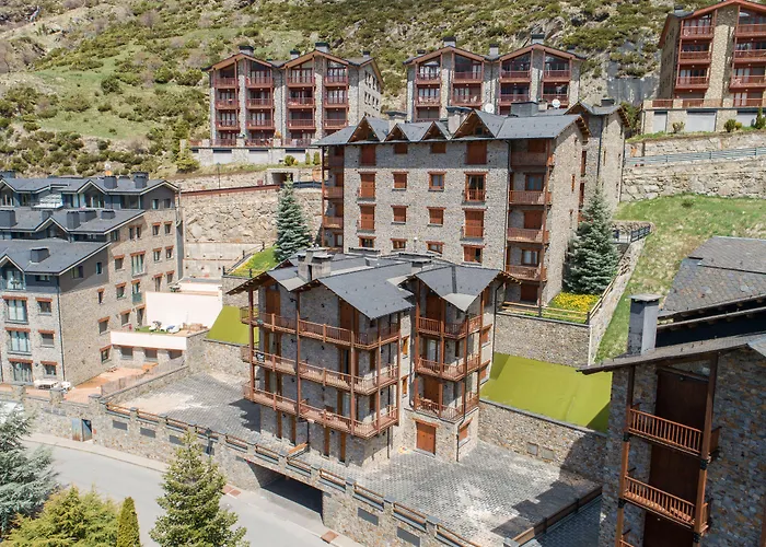 Apartaments Esquirol El Tarter