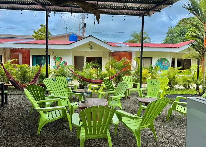 Kalunay Hostel - Breakfast Included