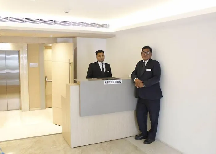 Hotel Swati Deluxe