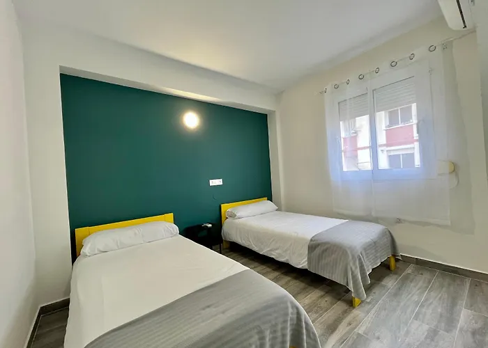 Click & Room