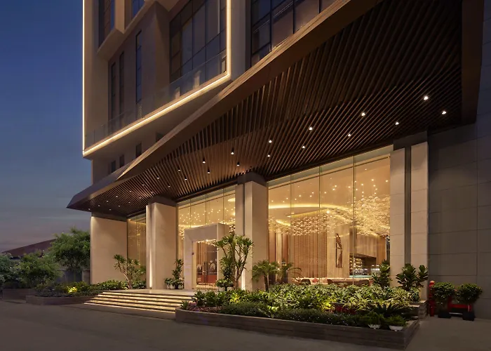 The Watson Premium Halong Hotel