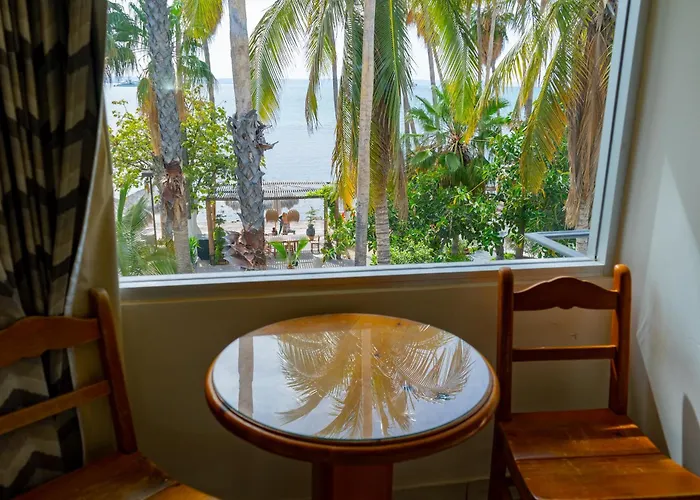 La Concha Beach Hotel & Club