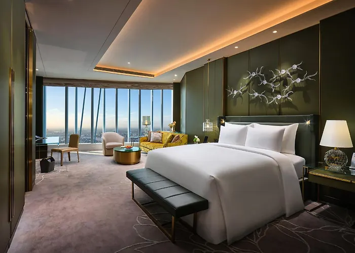 J Hotel, Shanghai Tower