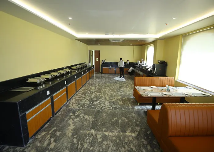 Hotel Ranavilas Palace
