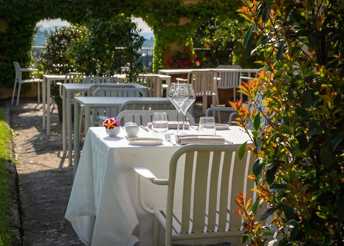 Art Hotel Villa Agape - Place Of Charme