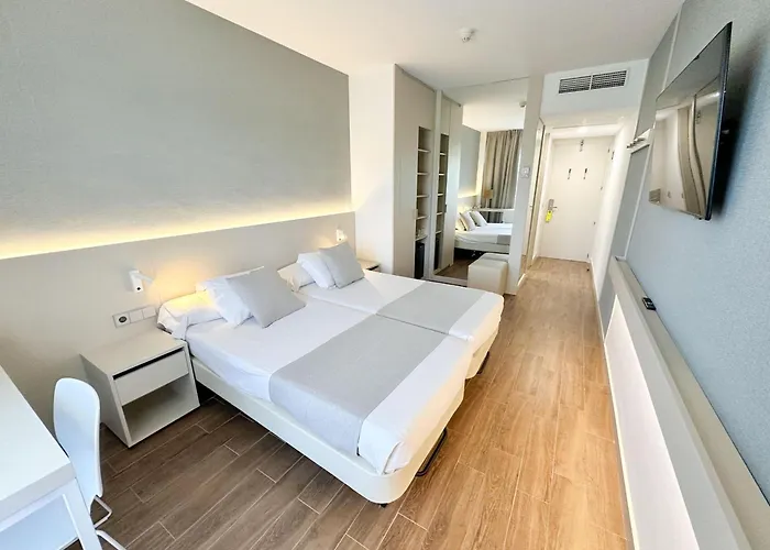 Eix Platja Daurada & Spa