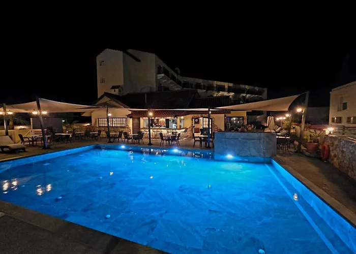 Anais Bay Hotel