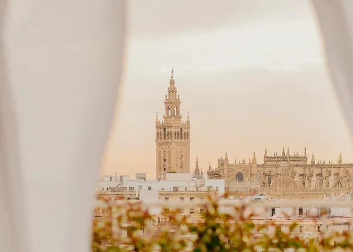 Hotel Colón Gran Meliá - The Leading Hotels of the World