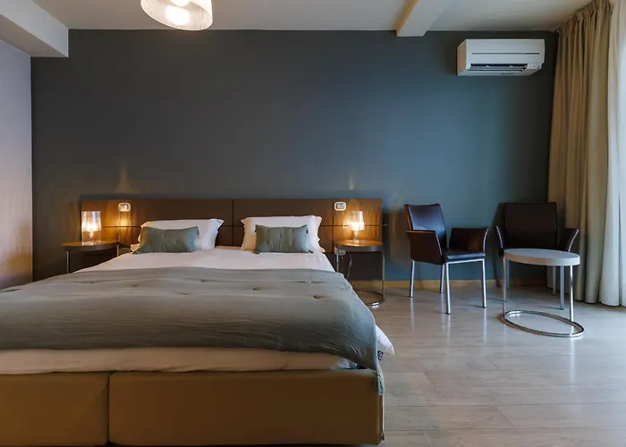 Piccolo Hotel