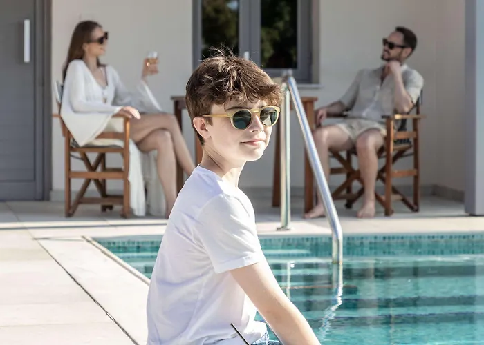 Louis St. Elias Resort&Waterpark