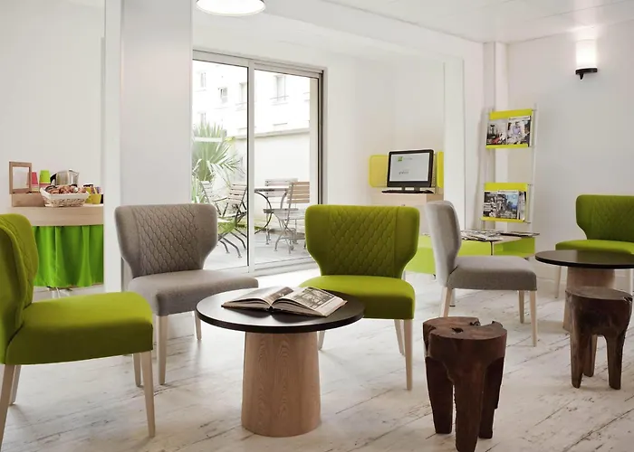  Ibis Styles Paris Buttes Chaumont