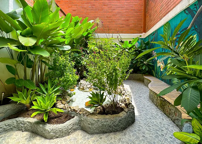  Casa Laureles