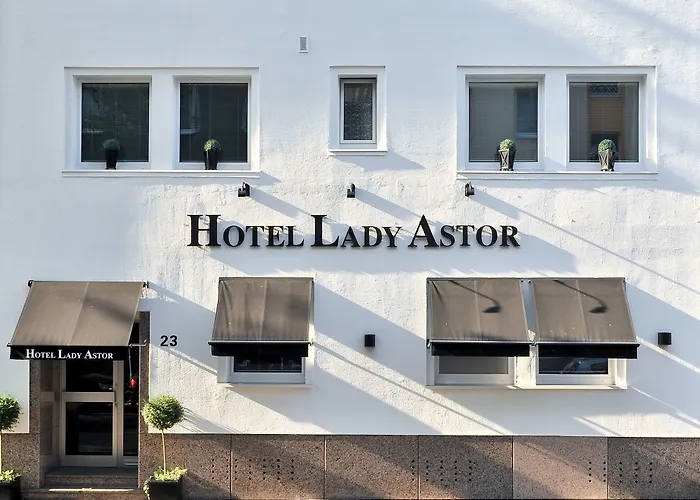 Boutique Sir & Lady Astor - The Charming City s