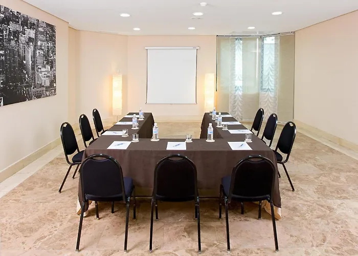 Apartahotel: Apartamentos TH Las Rozas