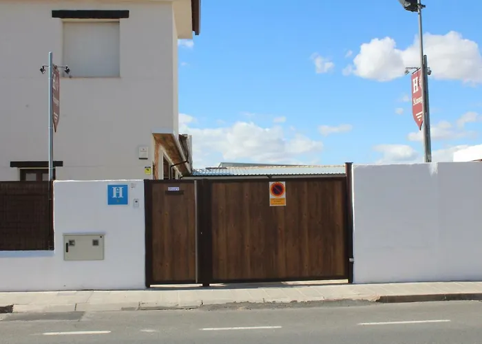 HOSTAL Almagro - Parking
