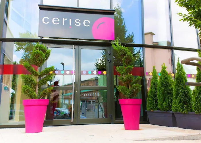 Cerise Strasbourg Appart Hotel
