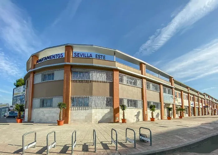 Apartamento: Apartamentos Sevilla Este by QHotels