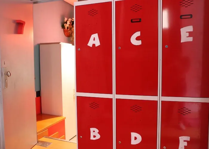 Hotel cerca del colegio: Urban Hostel